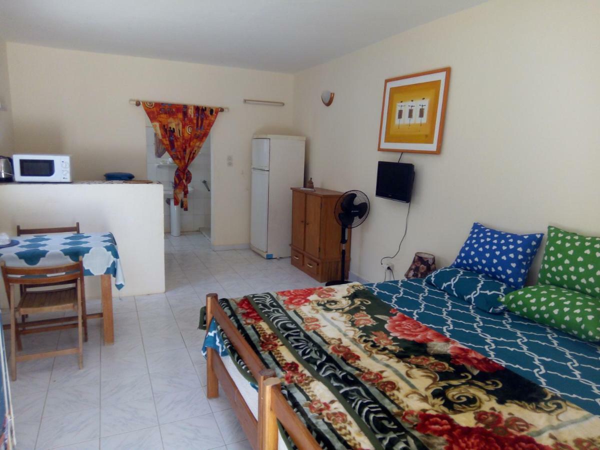 Chez MAX et KHADY Apartman Dakar Kültér fotó
